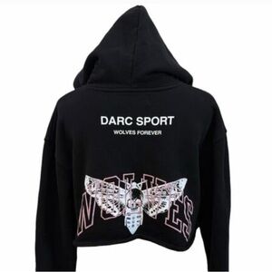 She Death Moth "Pierce"
(Cropped) Hoodie in Black Darc Sport Black